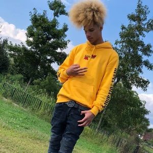 Meet your Posher, Jason